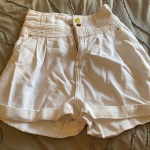 white denim high waisted shorts